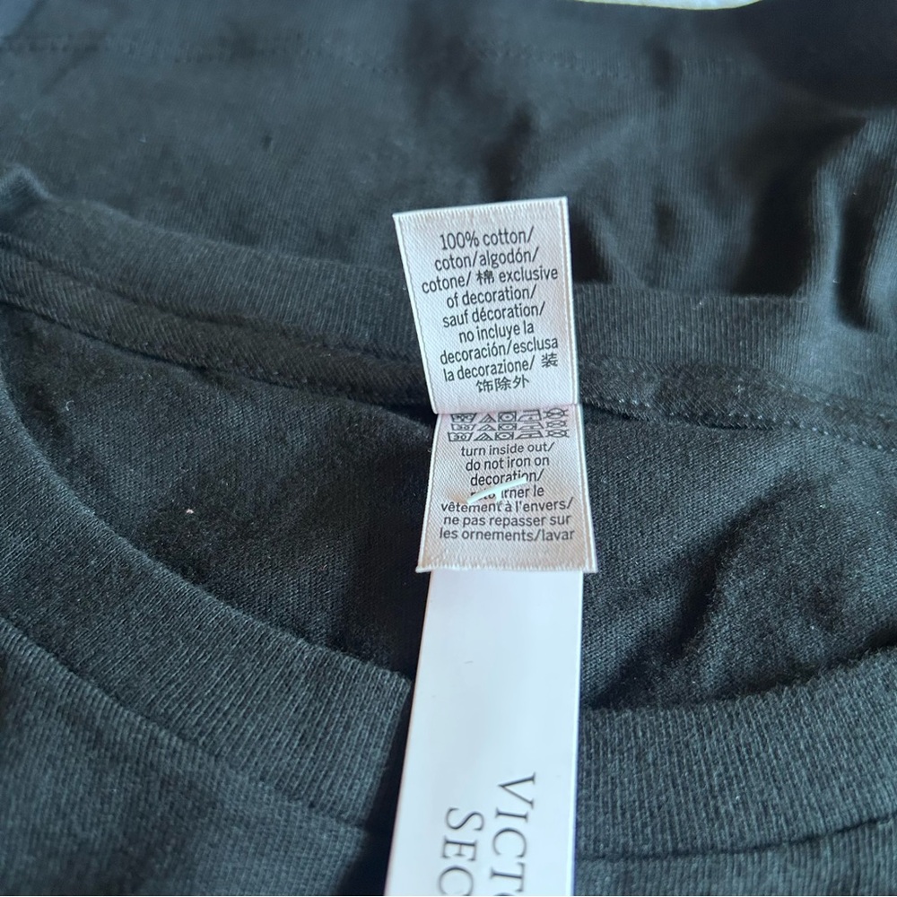 Victoria's Secret Fashion Show 2024 Cotton Tee in Black NWT - Picture 6 of 9